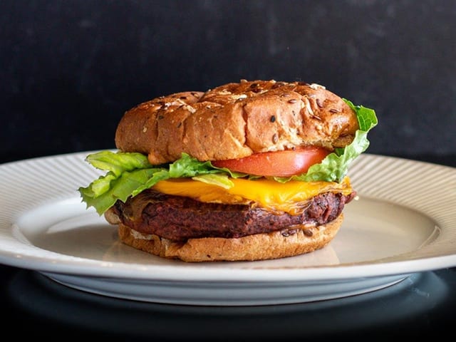 Plant Power Burger.